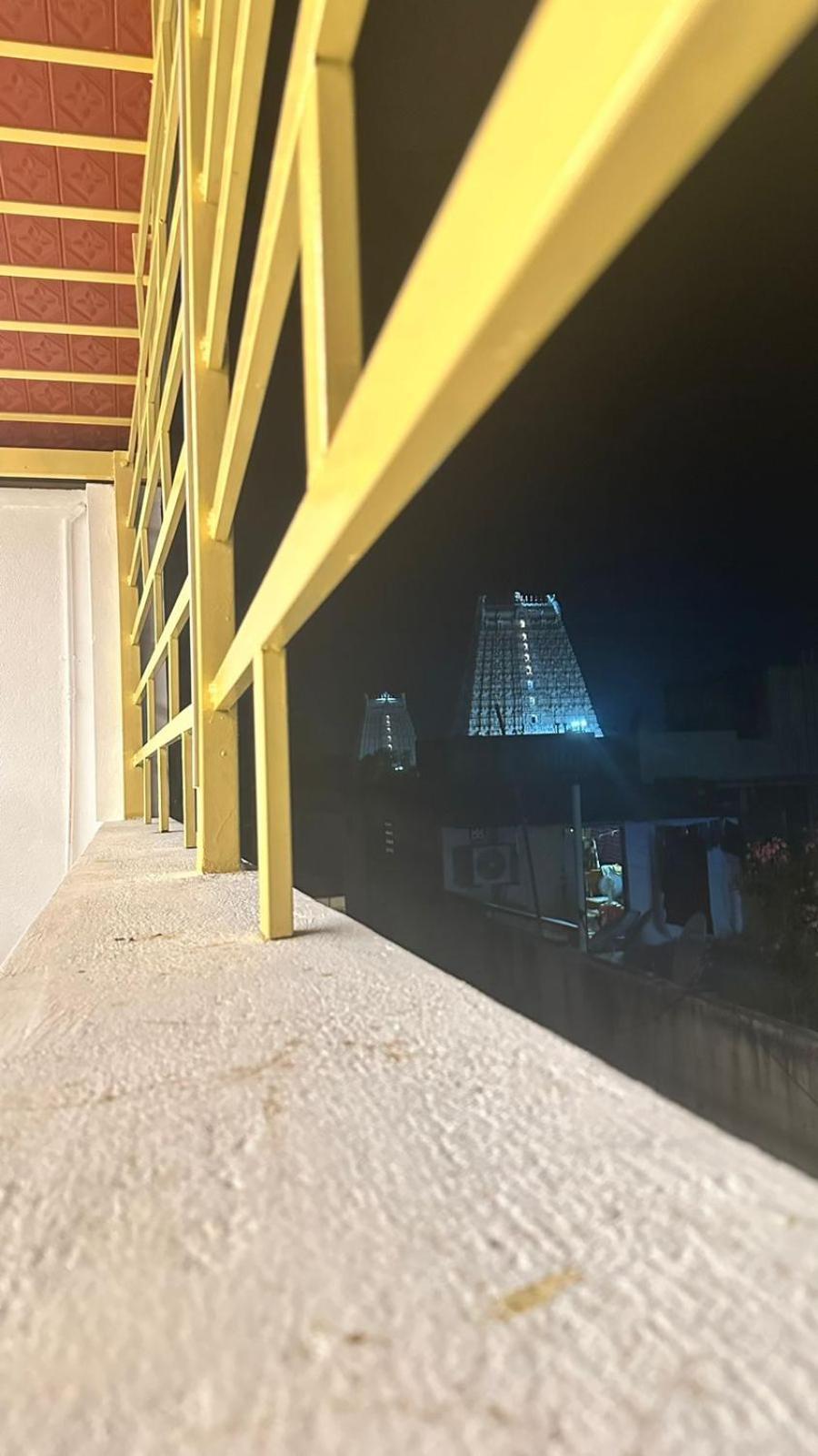 Temple View Home Stay Тируваннамалай Экстерьер фото